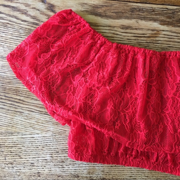 Red Lace Crop Top - Picture 2 of 3